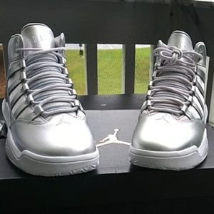 Jordan Max Aura